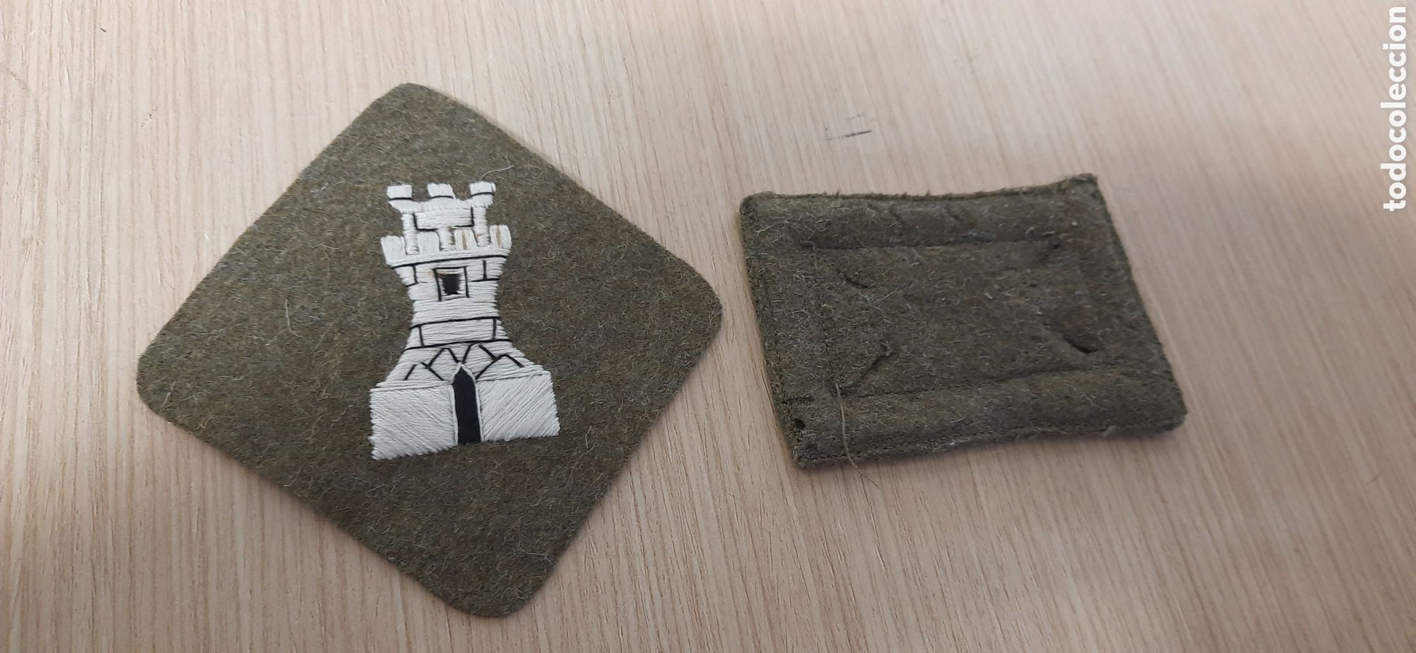 Militaria: Parche de ingenieros guerra civil m&aacute;s pieza para cuello capote manta