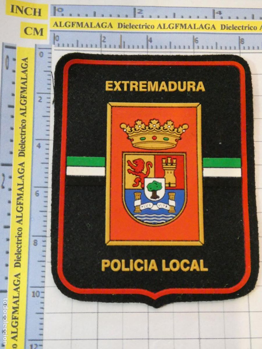 Militaria: ANTIGUO PARCHE POLICIAL. POLIC&Iacute;A LOCAL EXTREMADURA