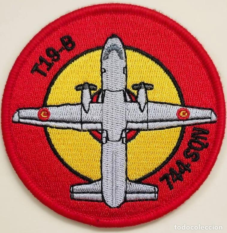 Militaria: PARCHE DEL EJ&Eacute;RCITO DEL AIRE. 744 SQN. T-19-B. BASE A&Eacute;REA DE MATAC&Aacute;N