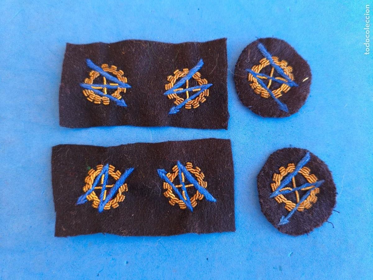 Militaria: Armada Espa&ntilde;ola. Distintivos Especialidad Electricista. Para Cabos 1&ordm; y Suboficiales. &Eacute;poca Juan Car