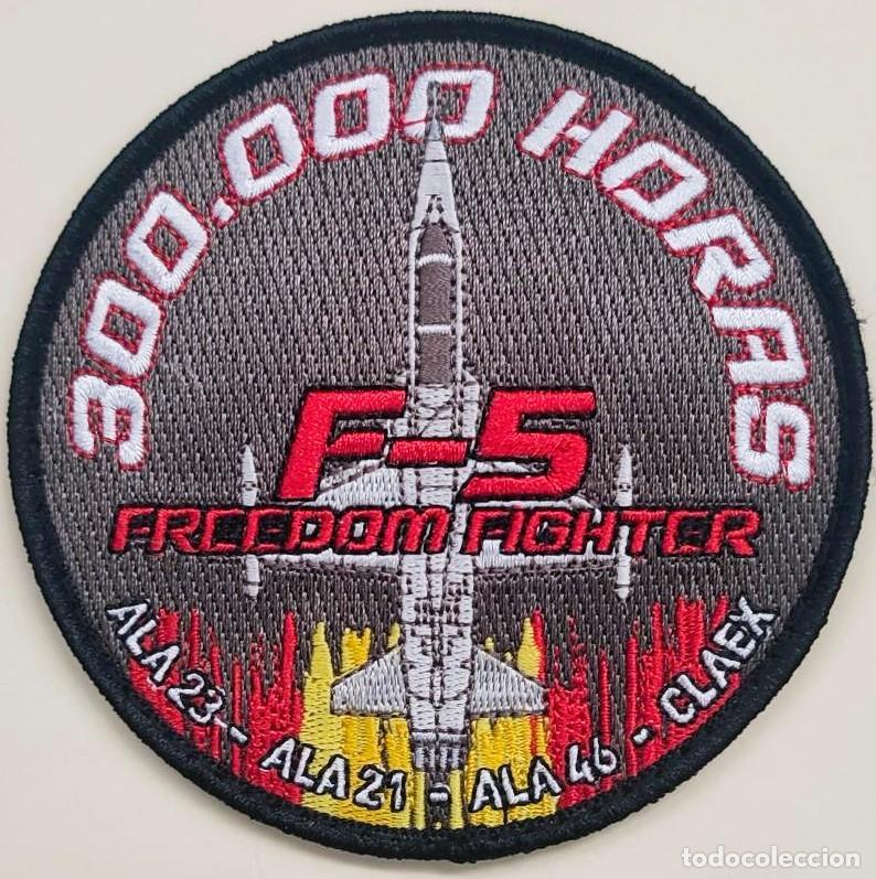 Militaria: PARCHE DEL EJ&Eacute;RCITO DEL AIRE. 300.000 HORAS F-5