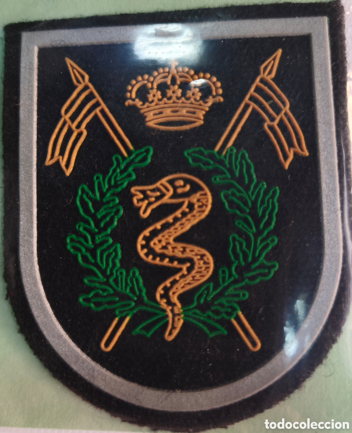Militaria: PARCHE EMBLEMA DE BRAZO FIELTRO INYECTADO A COLOR BRIGADA DE CABALLER&Iacute;A CASTILLEJOS CON LANZAS