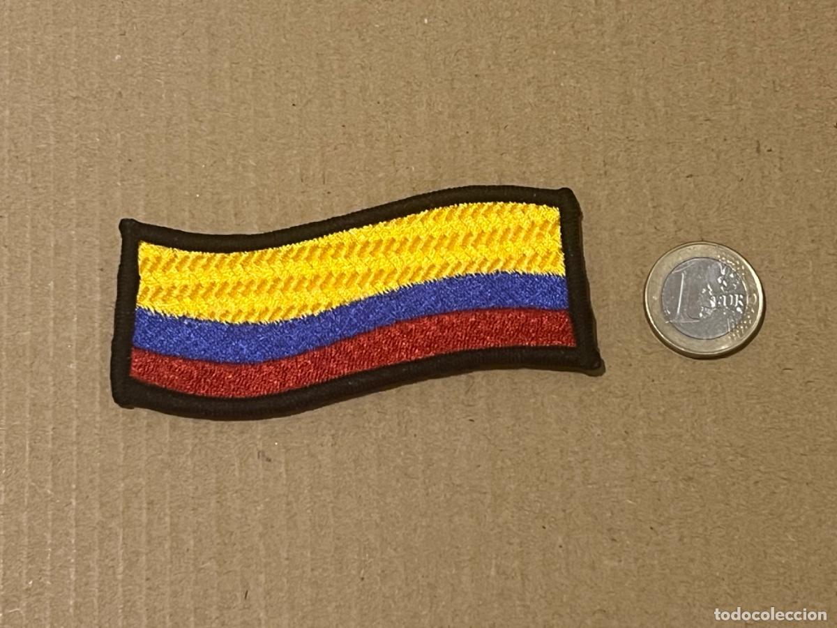 Militaria: Parche de EJERCITO MILITAR COLOMBIANO bandera de COLOMBIA