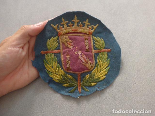 Militaria: Antiguo gran parche original de la Escolta o Guardia de Franco, Casa del Generalisimo.