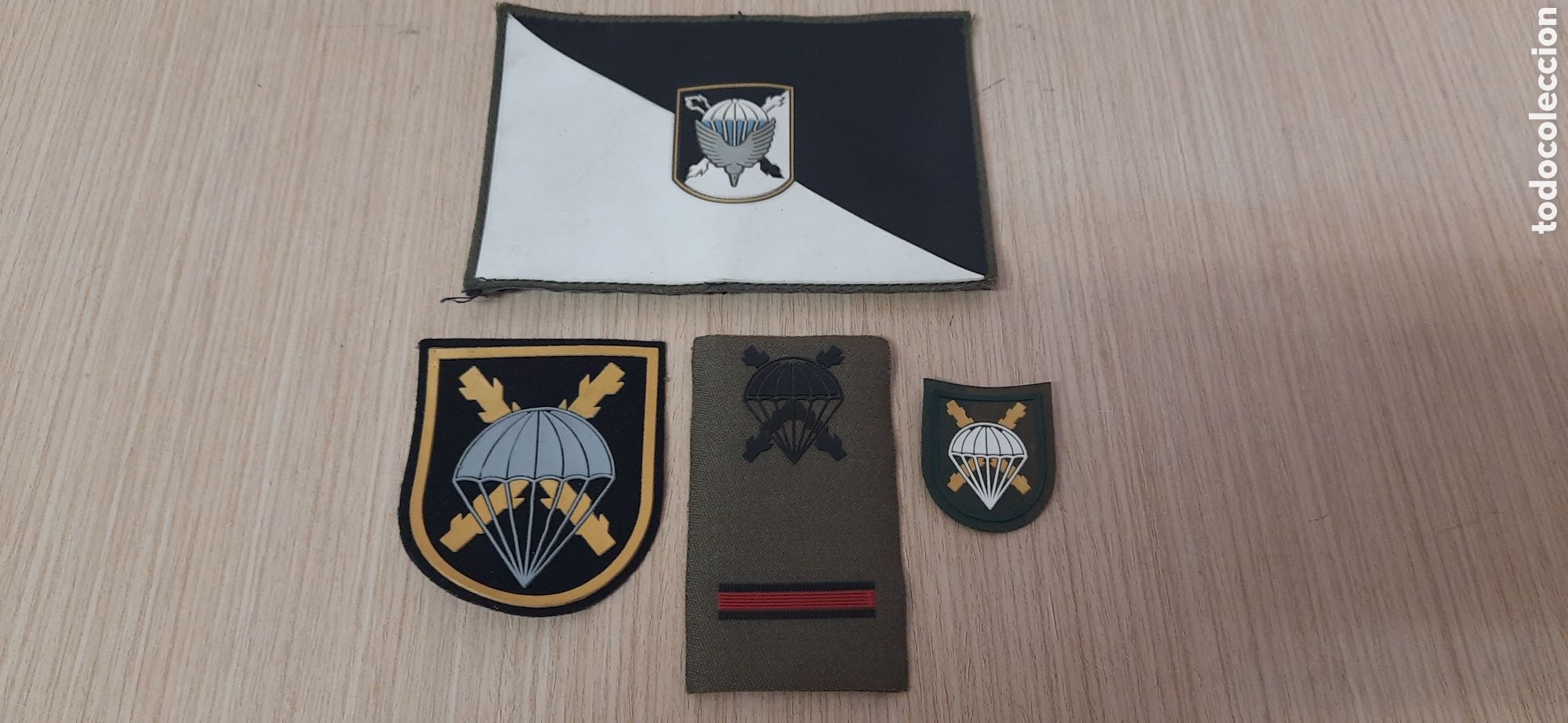 Militaria: Cuatro Parches de la brigada paracaidista