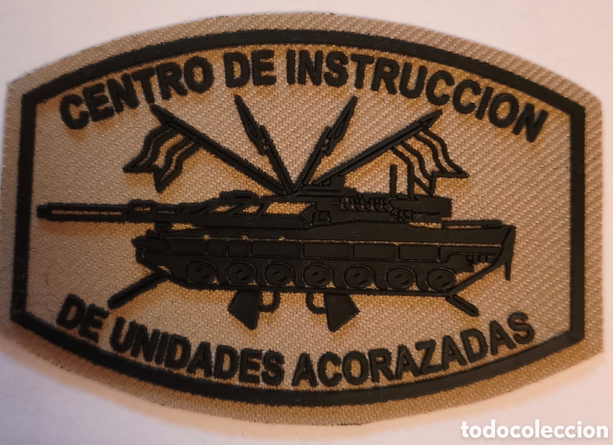 Militaria: PARCHE EMBLEMA DE PECHO &Aacute;RIDO CON VELCRO CENTRO DE INSTRUCCI&Oacute;N UNIDADES ACORAZADAS