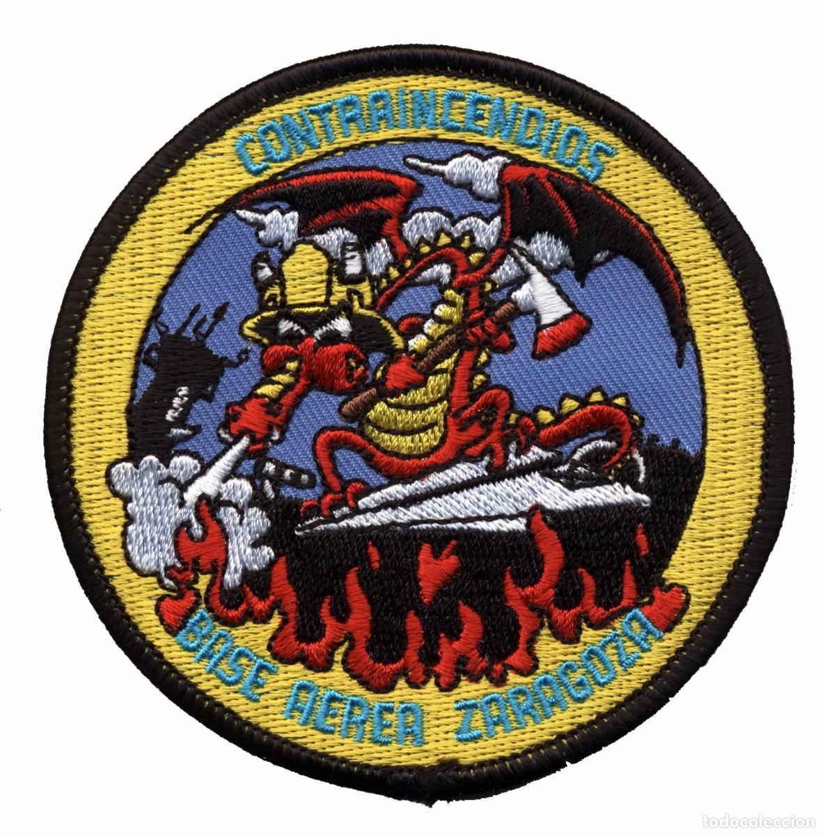 Militaria: PARCHE CONTRAINCENDIOS BASE AEREA ZARAGOZA - BOMBEROS
