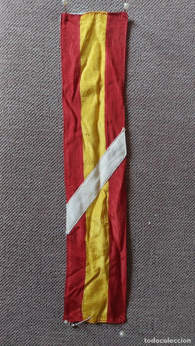 Militaria: Brazalete fascista d&iacute;a de la victoria guerra civil