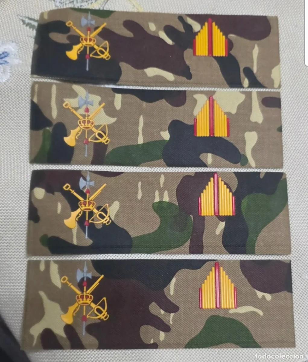 Militaria: Emblema legion de pecho de empleo mimetizado rocoso