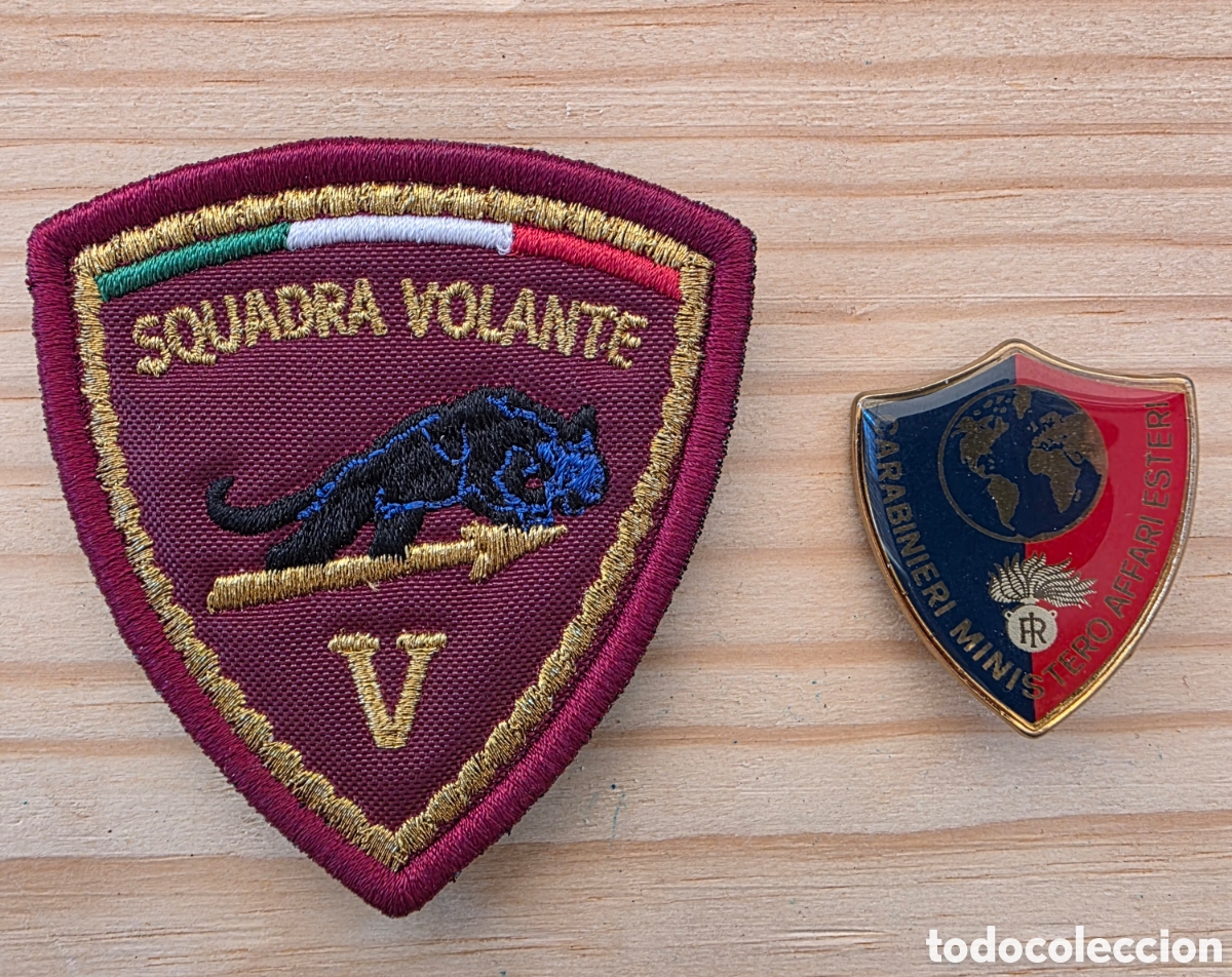 Militaria: Parche y escudo original Polic&iacute;a Carbinieri