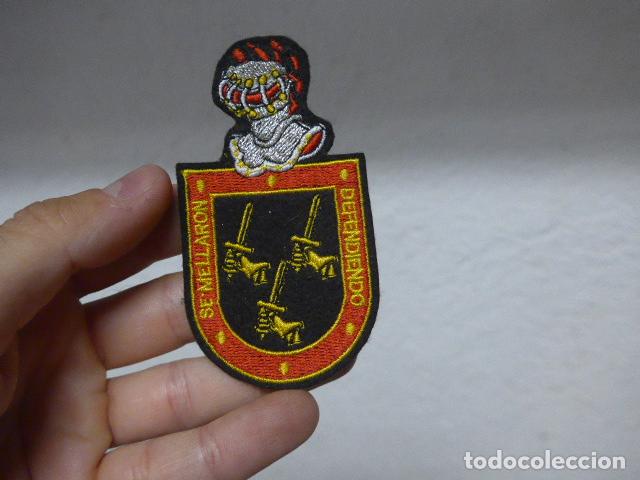 Militaria: Antiguo parche de la Hermandad de veteranos del Ejercito, original