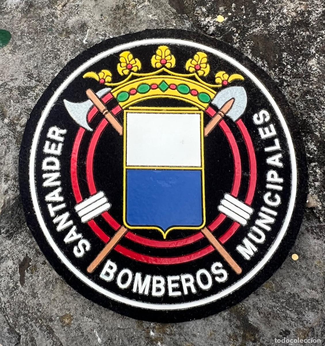 Militaria: Parche de los Bomberos Municipales de Santander