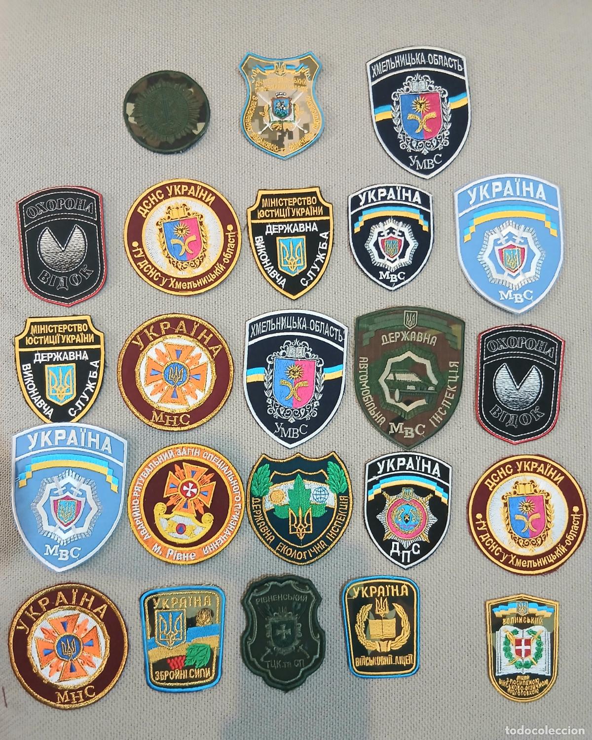 Militaria: Conjunto de 23 parches de tela de Ucrania
