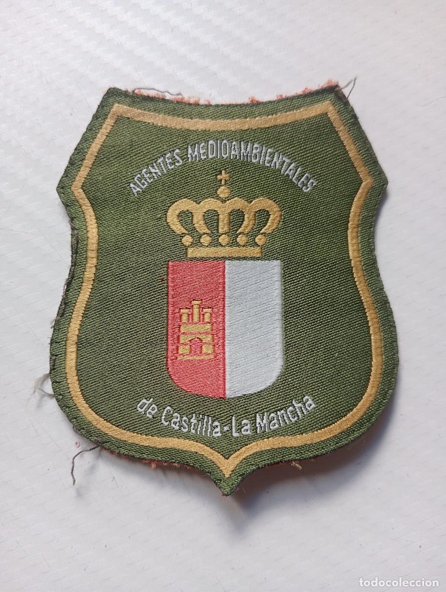 Militaria: PARCHE TELA AGENTE MEDIOAMBIENTAL FORESTAL CASTILLA LA MANCHA