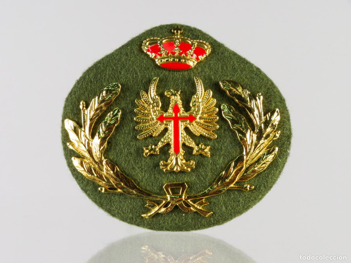 Militaria: Escarapela parche boina oficial ej&eacute;rcito Espa&ntilde;a segunda mitad S XX