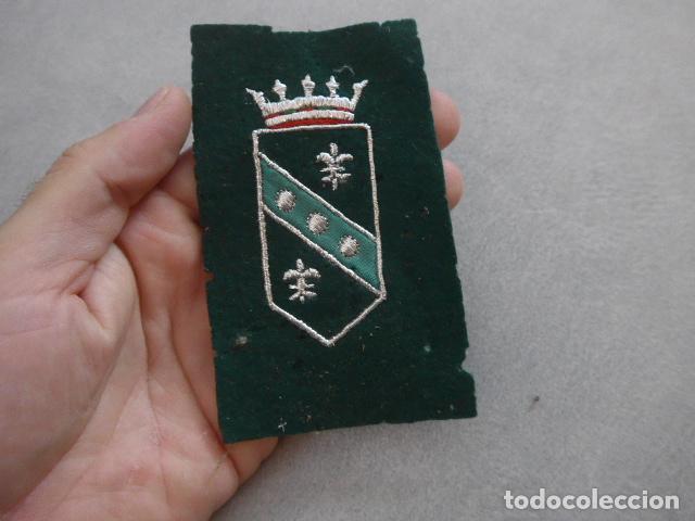 Militaria: Antiguo parche espa&ntilde;ol a identificar, fabricacion de castells de Barcelona.