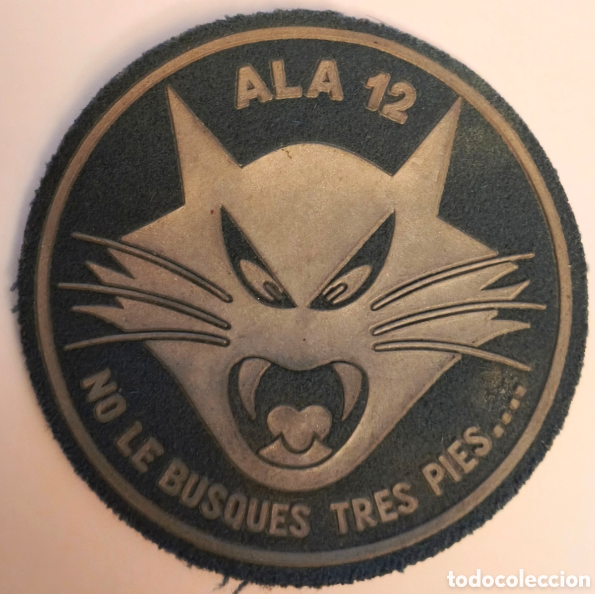 Militaria: PARCHE EMBLEMA DE BRAZO INYECTADO AZUL DE &Eacute;POCA CON VELCRO ALA 12
