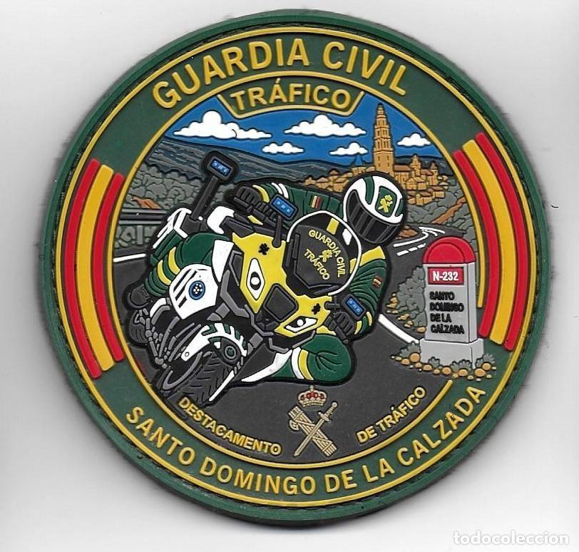 Militaria: insignia POLICIA GUARDIA CIVIL TRAFICO SANTO DOMINGO DE LA CALZADA