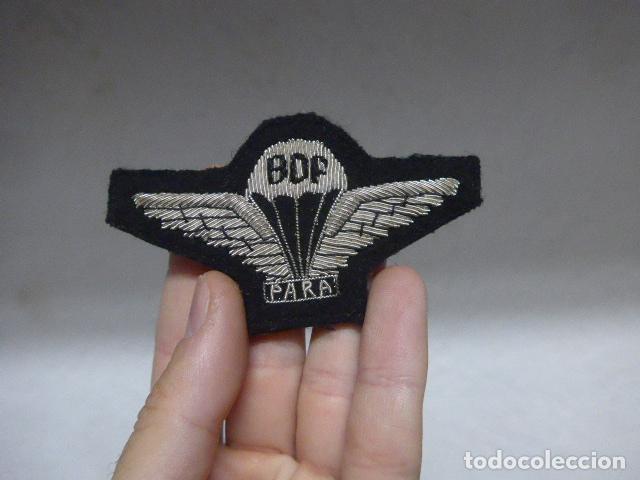 Militaria: Antiguo parche bordado de paracaidista de Botswana, original.