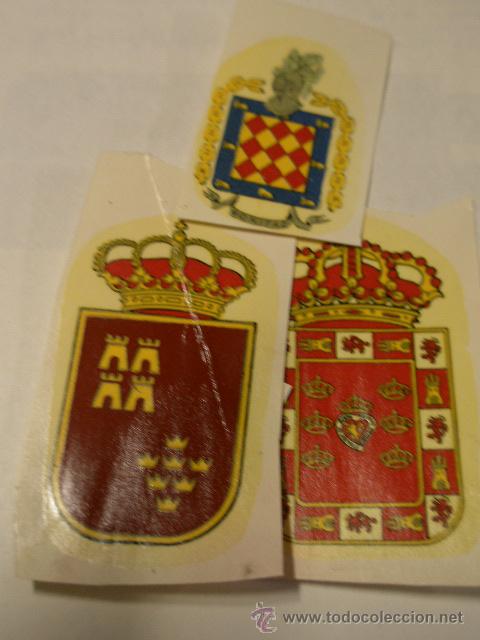 Militaria: 3 calcomanias de 4 cms aprox - Foto 1