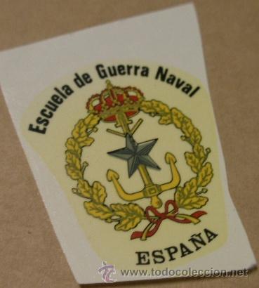 Militaria: calcomania de 4 cms de la Escuela de Guerra Naval, Espa&ntilde;a