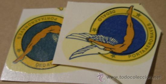 Militaria: 2 calcomanias de 3'5 cms, Portaaeronaves D&eacute;dalo