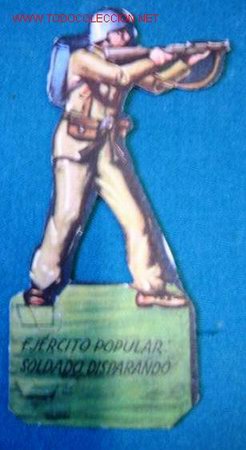 Militaria: Soldado del Ej&eacute;rcito Popular, en cart&oacute;n. - Foto 1