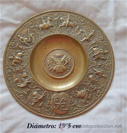 Militaria: PLATO MILITAR DE BRONCE 1944 EJERCITO ESPA&Ntilde;OL - Foto 1