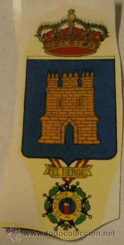 Militaria: Calcoman&iacute;a de unos 8 cms aprox. El H&eacute;roe - Foto 1