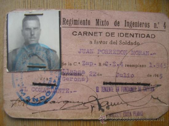 Militaria: CARNET MILITAR SOLDADO REGIMIENTO MIXTO DE INGENIEROS N&ordm; 4 REGIMIENTO DE ZAPADORES  FOTO 1945 C-11