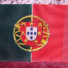 Militaria: BANDERA DE SOBREMESA - PORTUGAL