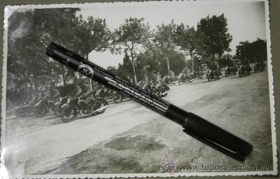 Militaria: Foto de 17.5 x 11.5 cms, de motoristas de la Policia Armada