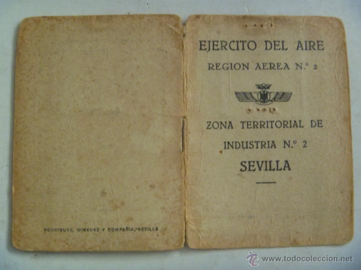 Militaria: AVIACION : EJERCITO DEL AIRE , ZONA TERRITORIAL DE SEVILLA, C.A.S.A. . CARNET DE SOLDADO , 1943
