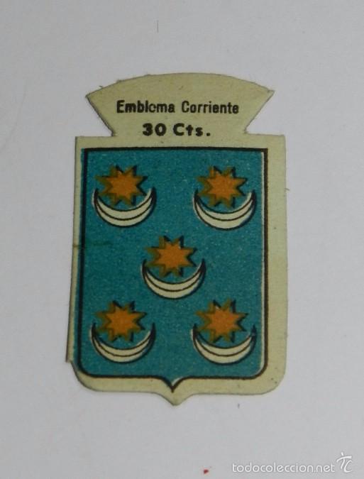 Militaria: EMBLEMA DE AUXILIO SOCIAL, PRECIO 0,30 CTS., EMBLEMA CORRIENTE, BRAGANZA, SERIE B, N. 249, TAMA&Ntilde;O 4