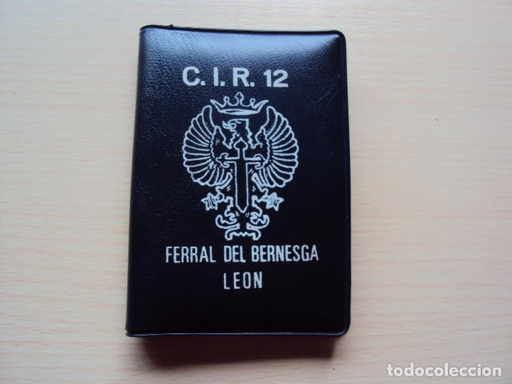 Militaria: CARTERA MILITAR MAS DOCUMENTOS DE SU INTERIOR - Foto 1