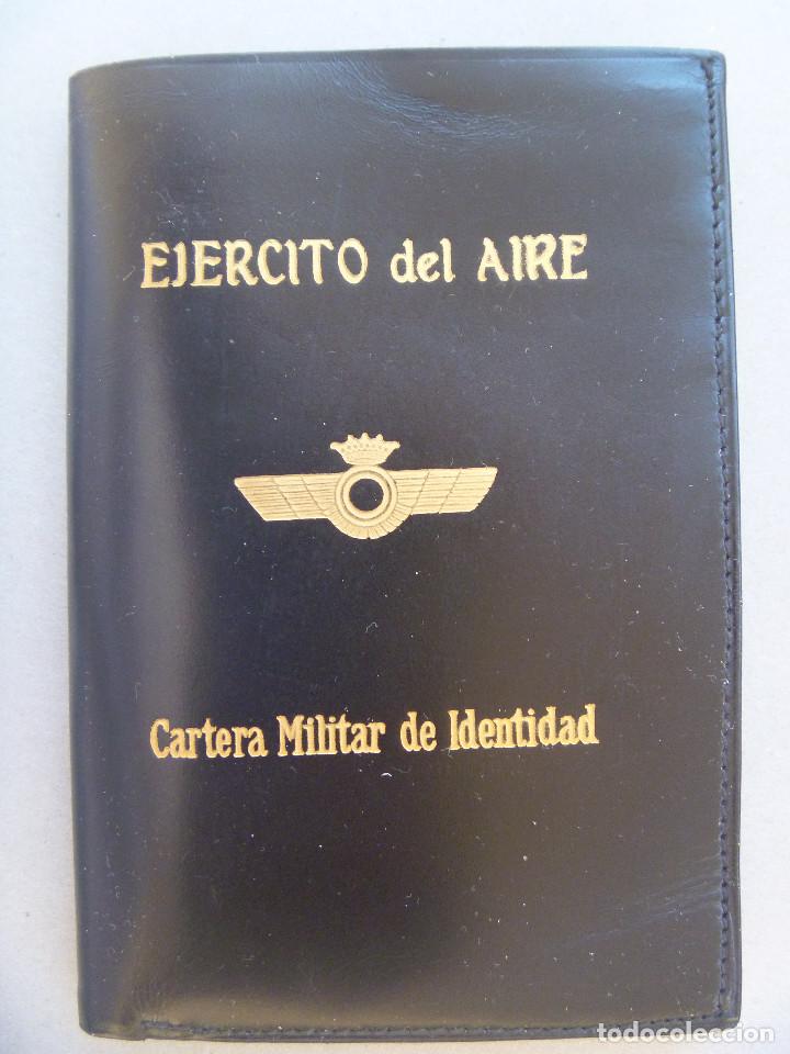 Militaria: AVIACION : CARTERA MILITAR DE IDENTIDAD DEL EJERCITO DEL AIRE EPOCA DE FRANCO . SIN USAR