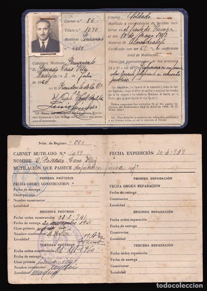 Militaria: *** CARNET DE CABALLEROS MUTILADOS (BADAJOZ) EN FRENTE DE VIZCAYA Y CARNET DE PR&Oacute;TESIS ***
