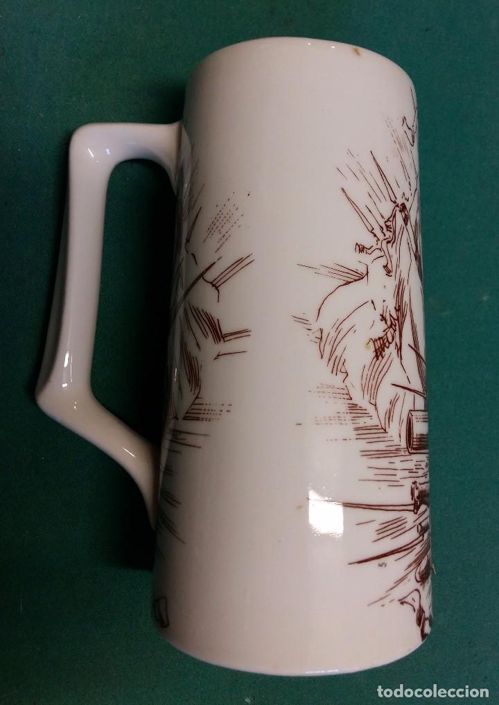 Militaria: Jarra de cerveza - Foto 2