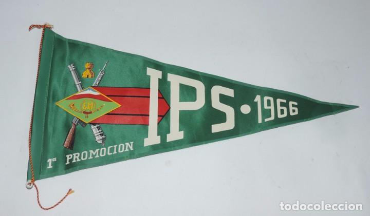 Militaria: ANTIGUO BANDERIN DE LA ESCUELA MILITAR DE MONTA&Ntilde;A, 1&ordf; PROMOCION IPS, 1966 MIDE 37 CMS. DE LONGITUD
