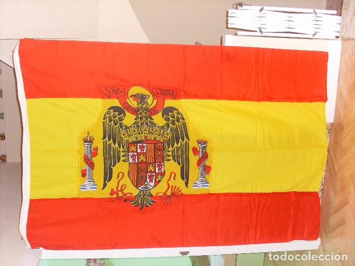 Antigua Bandera De La Comunidad De Madrid