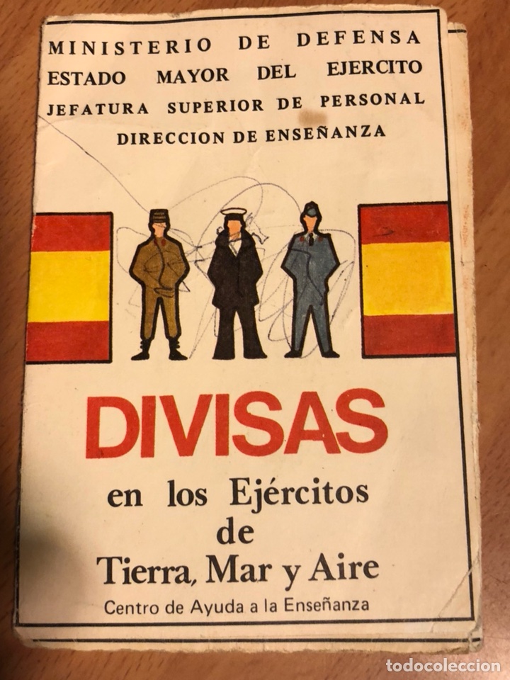 Militaria: Folleto ministerio de defensa divisas en los ej&eacute;rcitos de tierra mar y aire