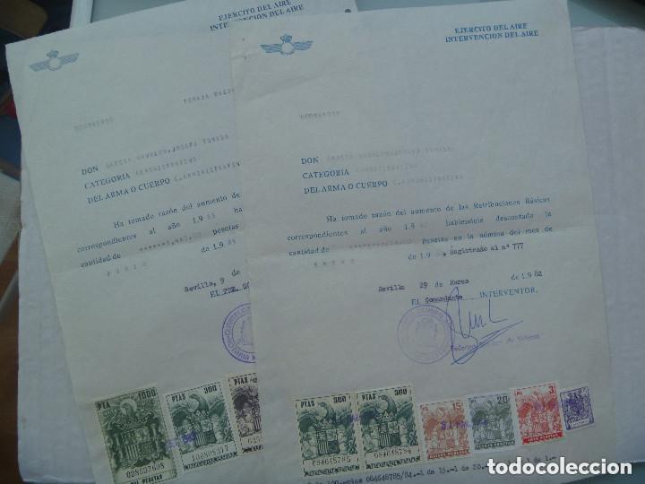 Militaria: AVIACION : LOTE 2 DOCUMENTOS SE&Ntilde;ORA FUNCIONARIA EJERCITO DEL AIRE, A&Ntilde;OS 82 Y 83 . VI&Ntilde;ETAS
