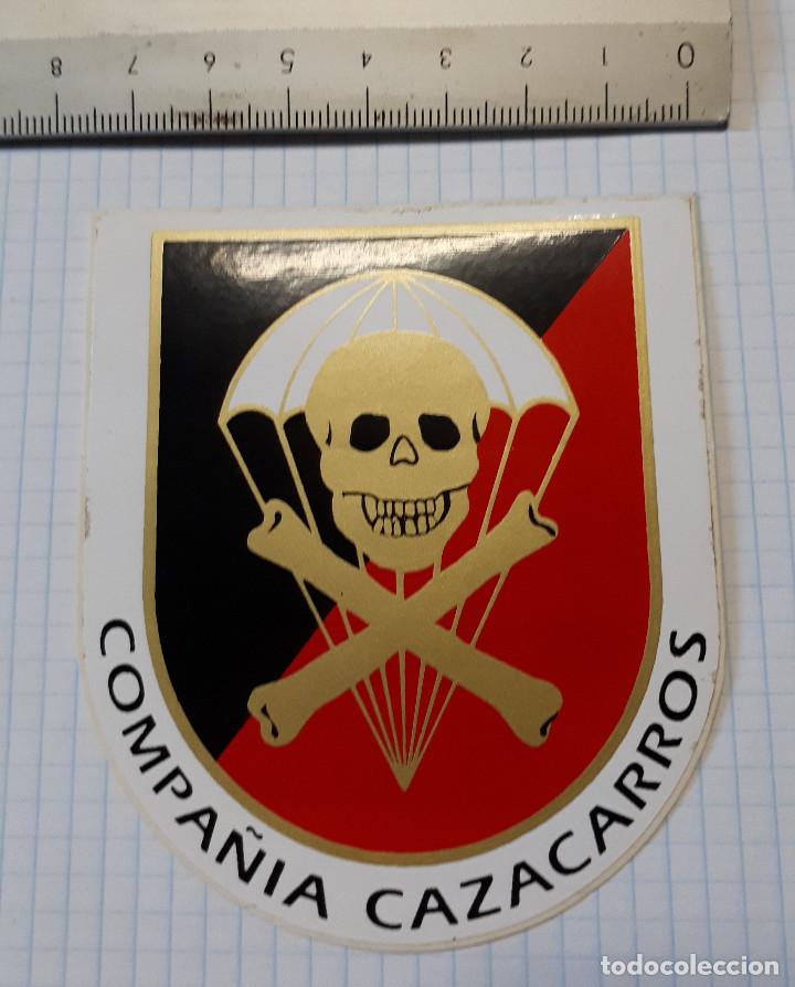 Militaria: Pegatina Compa&ntilde;&iacute;a Cazacarros - Foto 1