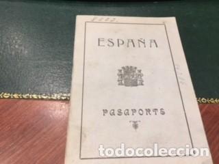 Militaria: PASAPORTE II REP&Uacute;BLICA ESPA&Ntilde;A - Foto 1