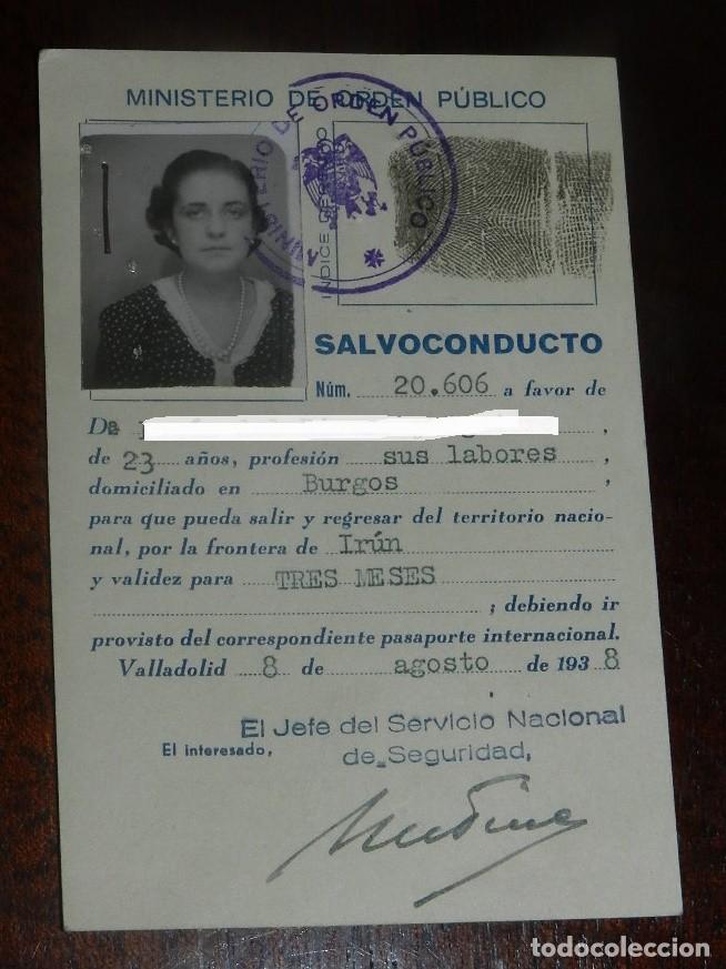 Militaria: SALVOCONDUCTO DE 1938, MUJER DE BURGOS, PROFESION SUS LABORES, VALIDEZ POR 3 MESES, MIDE 12 X 8,5 CM