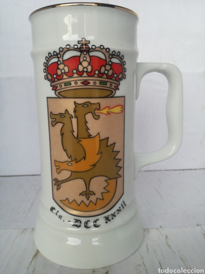Militaria: Jarra grande ej&eacute;rcito - Foto 1