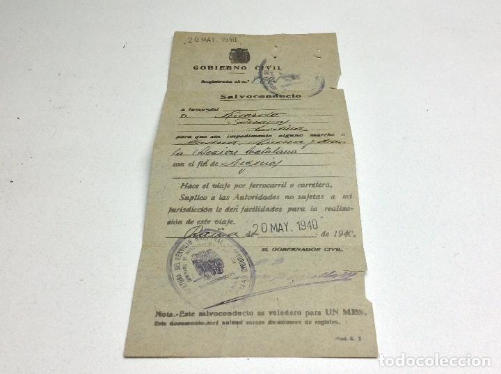 Military Antiques: SALVOCONDUCTO - BARCELONA A&Ntilde;O 1940 - GOVIERNO CIVIL - NEGOCIOS MADRIS ,HUESCA Y REGION CATALAN