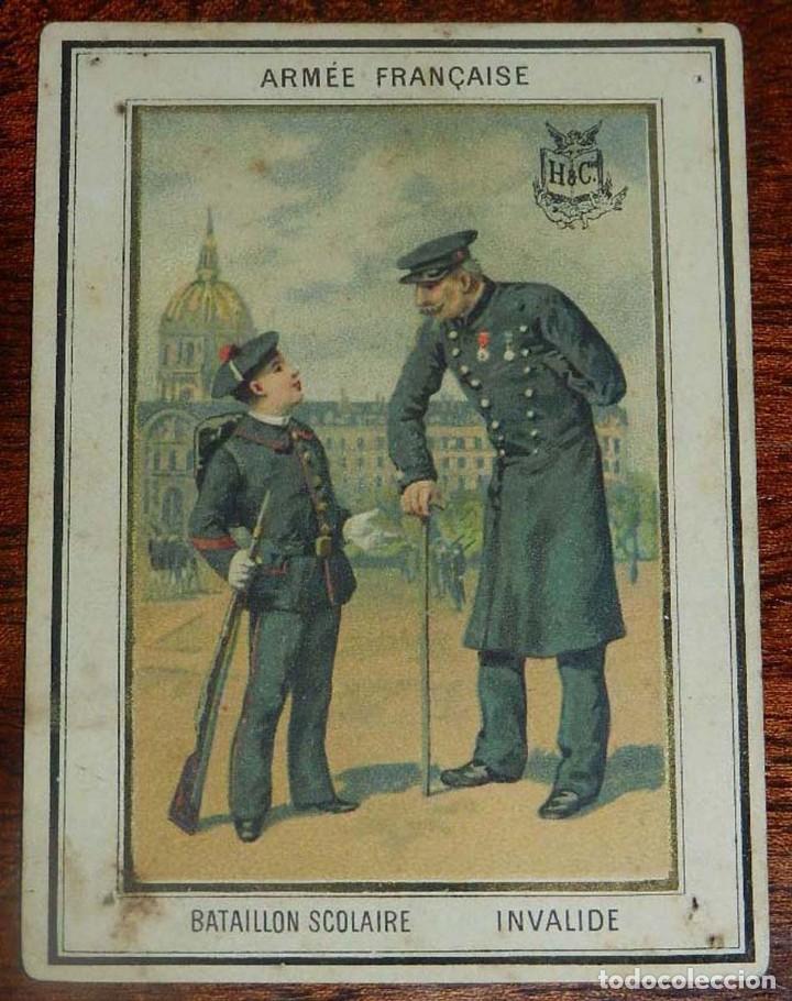 Military Antiques: ANTIGUO CROMO DE LA ARMADA FRANCESA, 1880-1900, HACHETTE, BATALLON ESCOLAR Y INVALIDO, MIDE 12 X 8,6