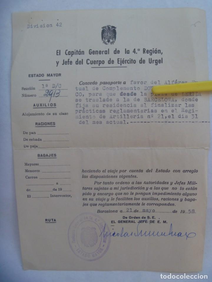 Militaria: CUERPO EJERCITO DE URGEL - 4&ordf; REGION MILITAR: PASAPORTE ALFEREZ DE LERIDA A BARCELONA, 1958