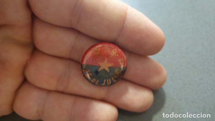 Militaria: Cuba Movimiento Revolucionario 26 de julio pin super RARO FIDEL CASTRO CHE GUEVARA